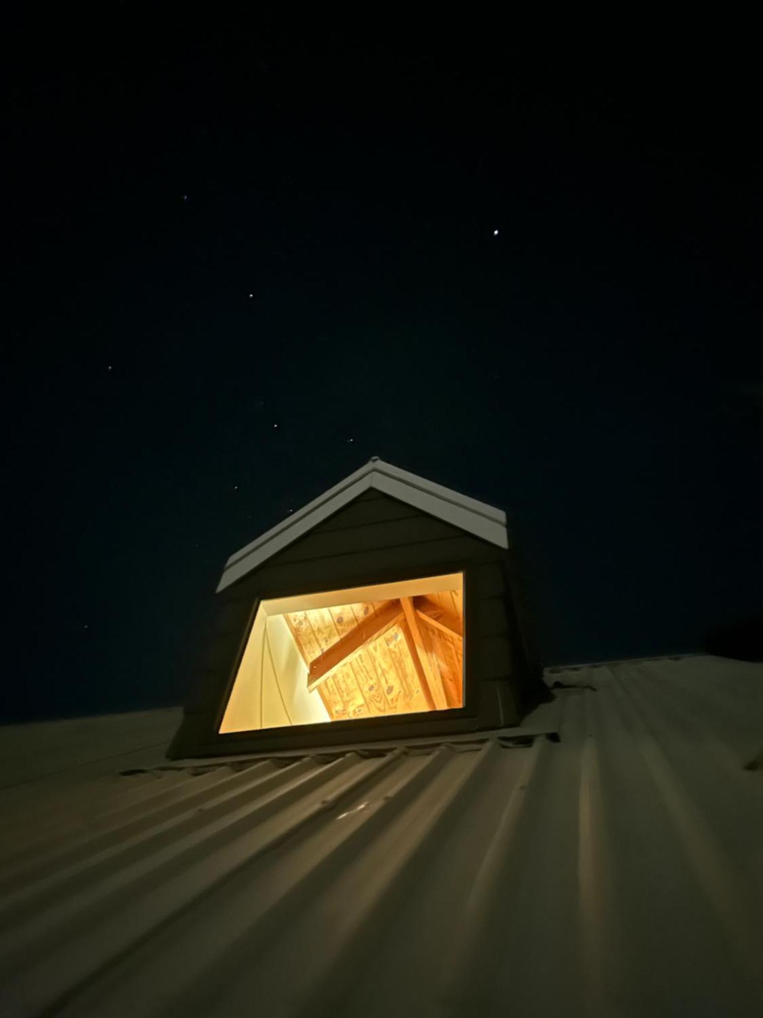 Whisper Cottage Onetangi Exterior foto